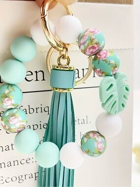 Floral Teal Bead Tassel Keyring Card Holder